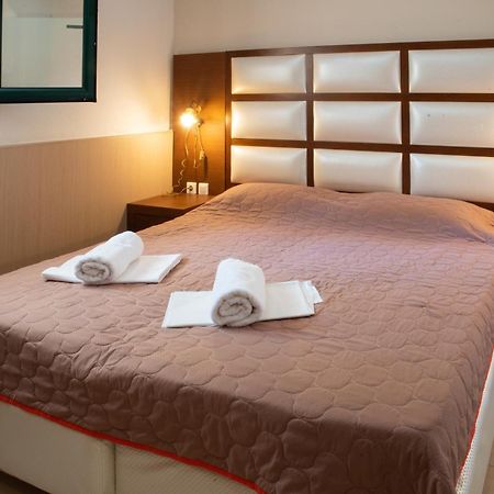 Elena Apartments 2 Asproválta Ngoại thất bức ảnh